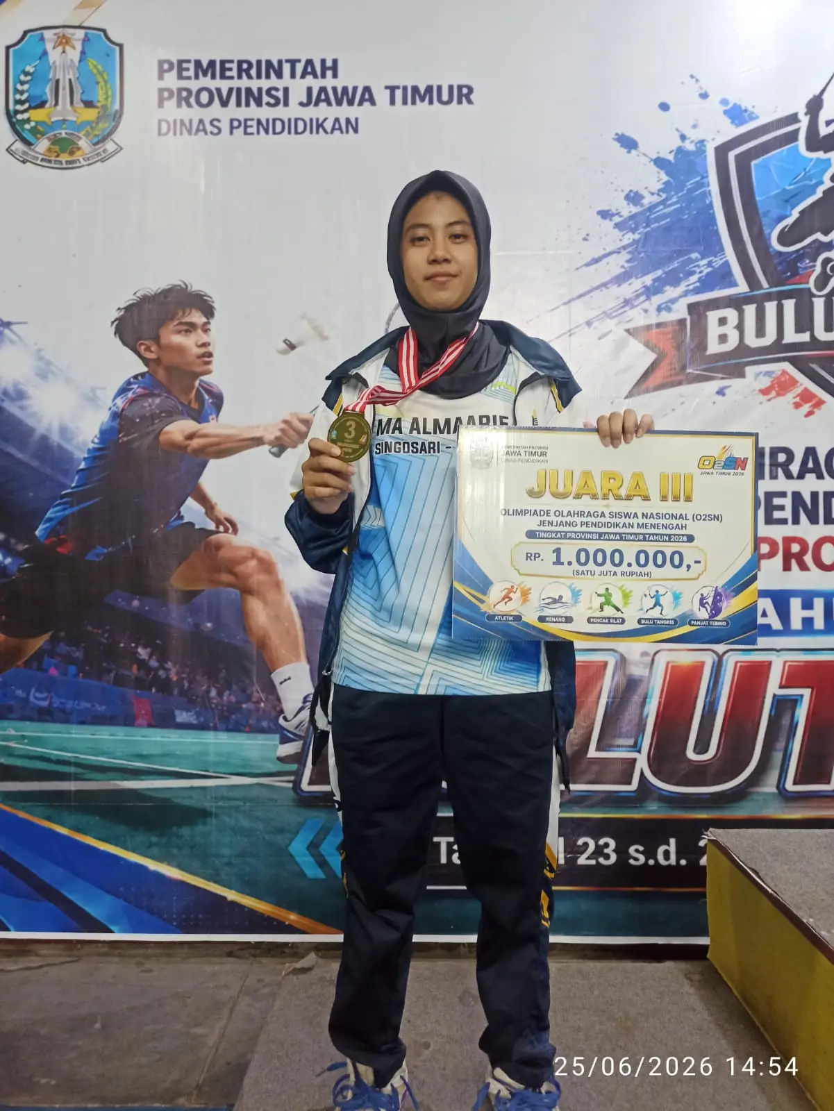 Saskia, Siswi MA Almaarif Singosari yang Mengharumkan Nama Kabupaten Malang di O2SN 2026 Jatim