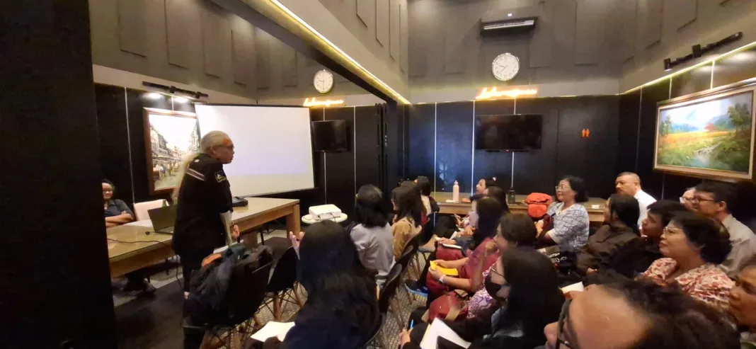 Transformasi Guru Zaman Now: SMPK Kosayu 2 Malang Gelar “Hangout & Learn” Seru di La Luna Space! Transformasi Guru Zaman Now: SMPK Kosayu 2 Malang Gelar “Hangout & Learn” Seru di La Luna Space!