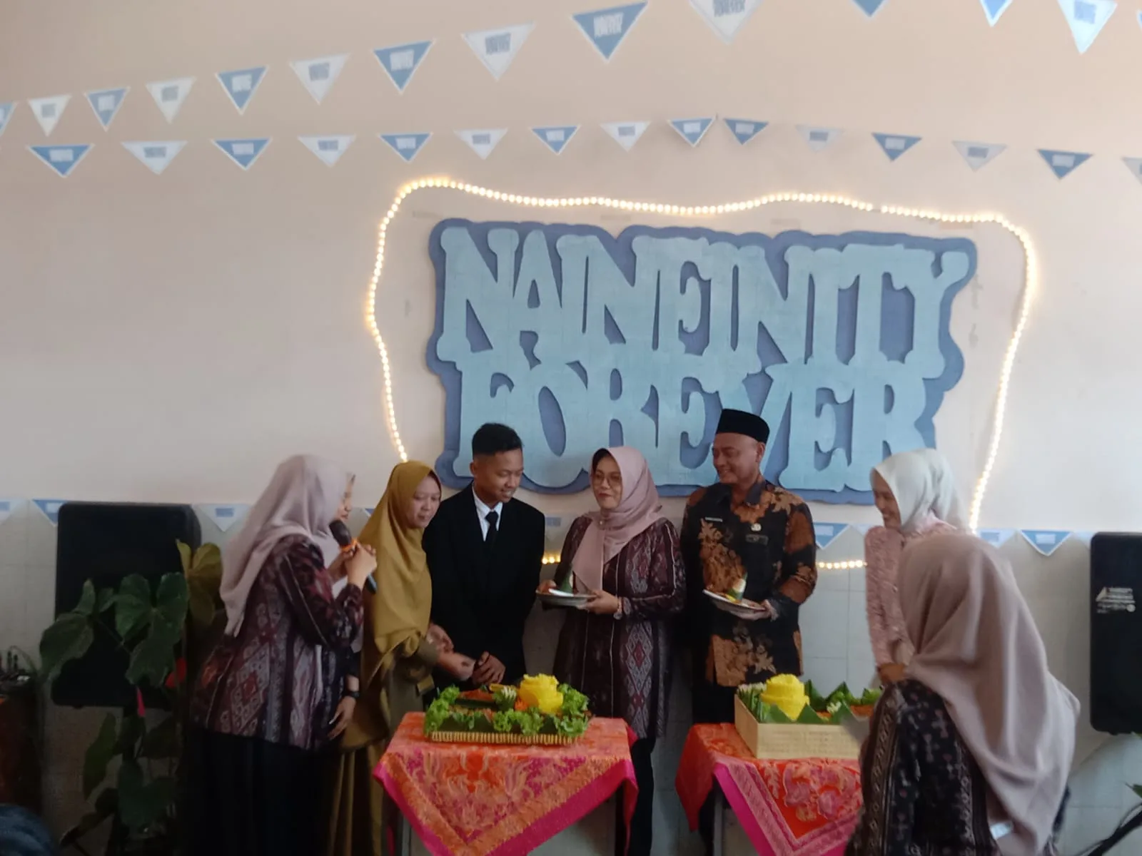 Pelepasan dan Perpisahan Kelas IX SMPN Satu Atap Pesanggrahan 2 Batu, Sederhana Tapi Penuh Makna