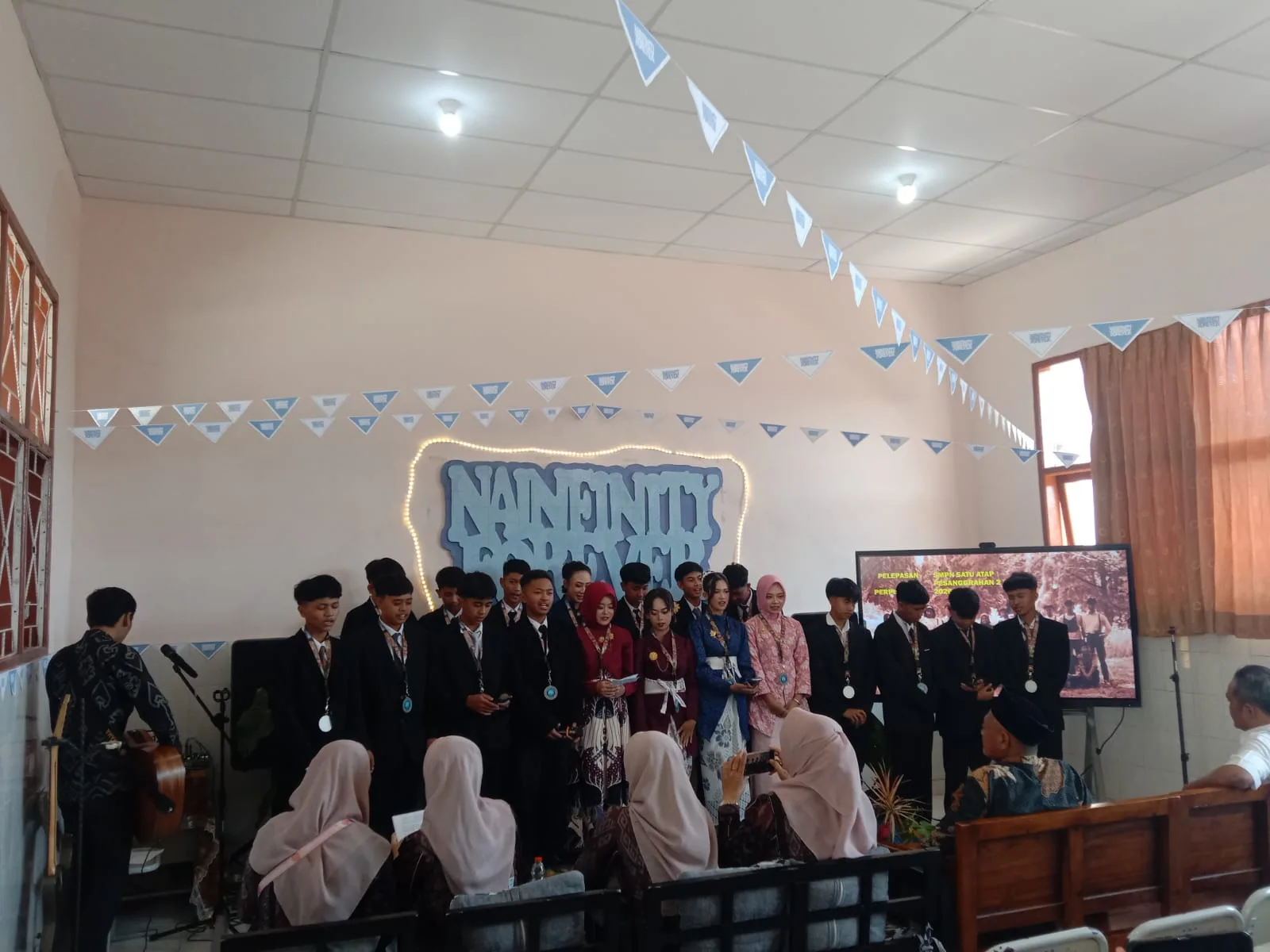 Pelepasan dan Perpisahan Kelas IX SMPN Satu Atap Pesanggrahan 2 Batu, Sederhana Tapi Penuh Makna SMPN Satu Atap