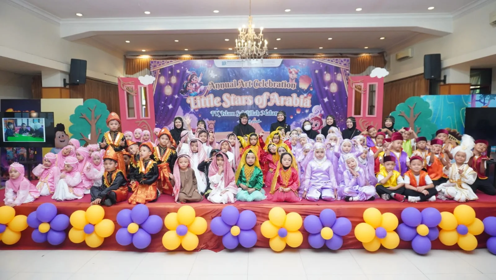 Kilau 79 ‘Bintang’ di Panggung Annual Art Celebration TK Islam Sabilillah Malang 1