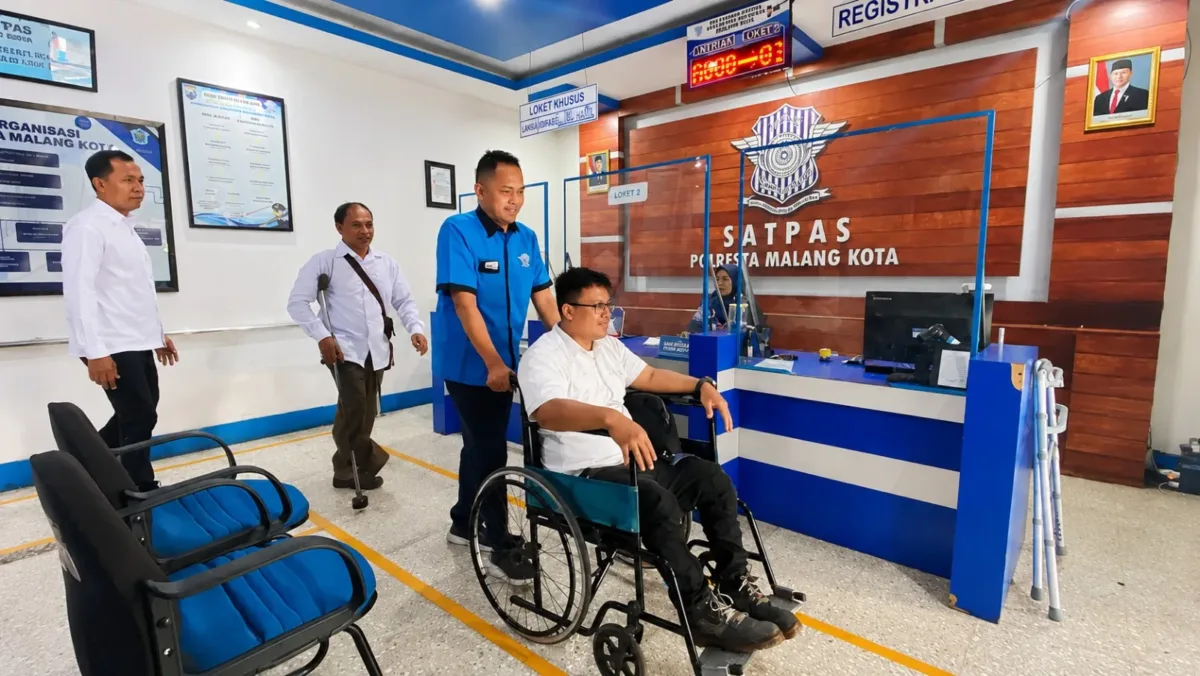 Polresta Malang Kota Berikan Layanan Prioritaskan Pembuatan SIM Difabel Driver Ojol, Wujudkan Keselamatan Berlalu Lintas yang Inklusif