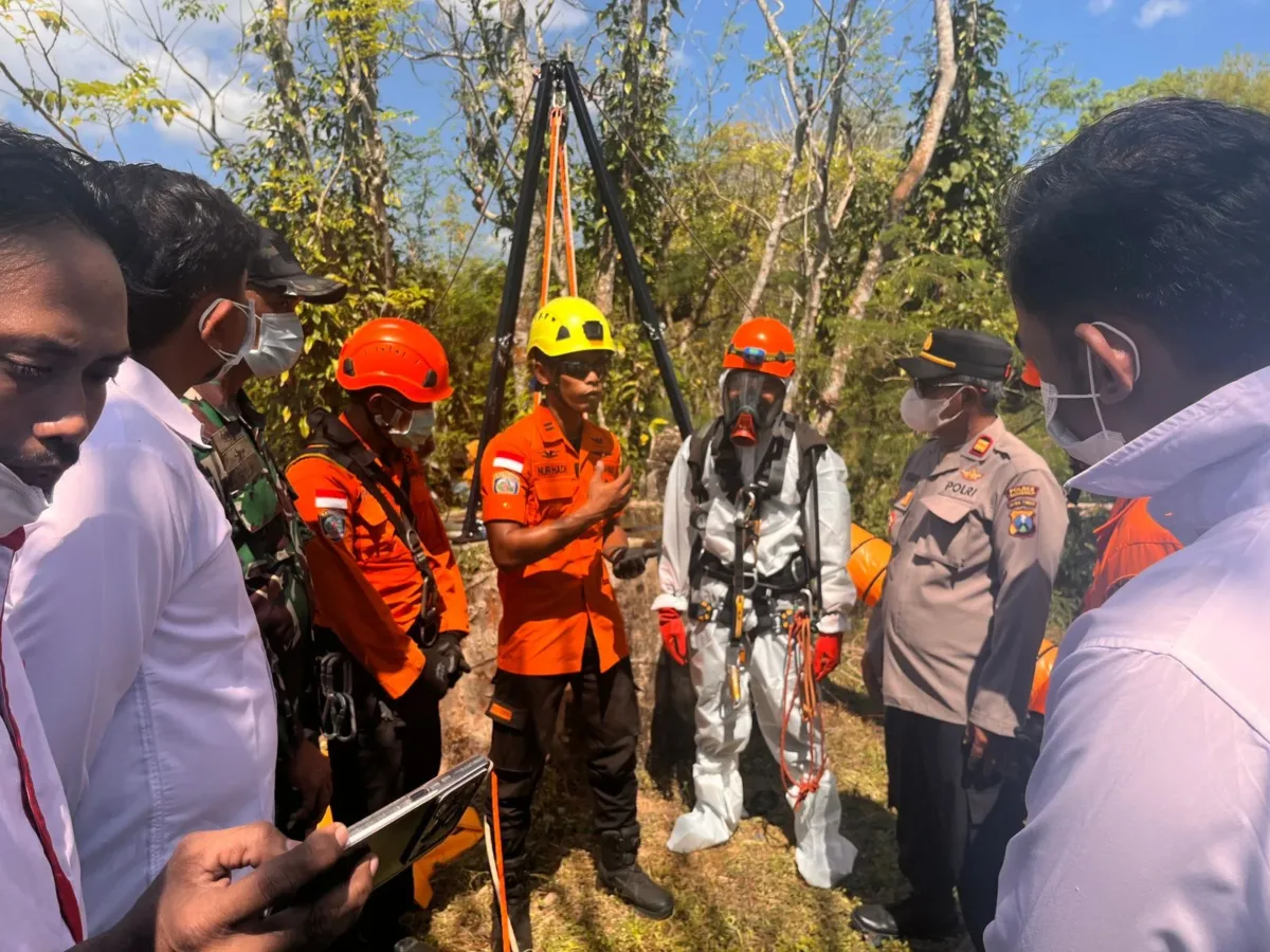 Dua Hari Hilang, Nenek di Lenteng Sumenep Ditemukan Di Dalam Sumur Sedalam 40 Meter