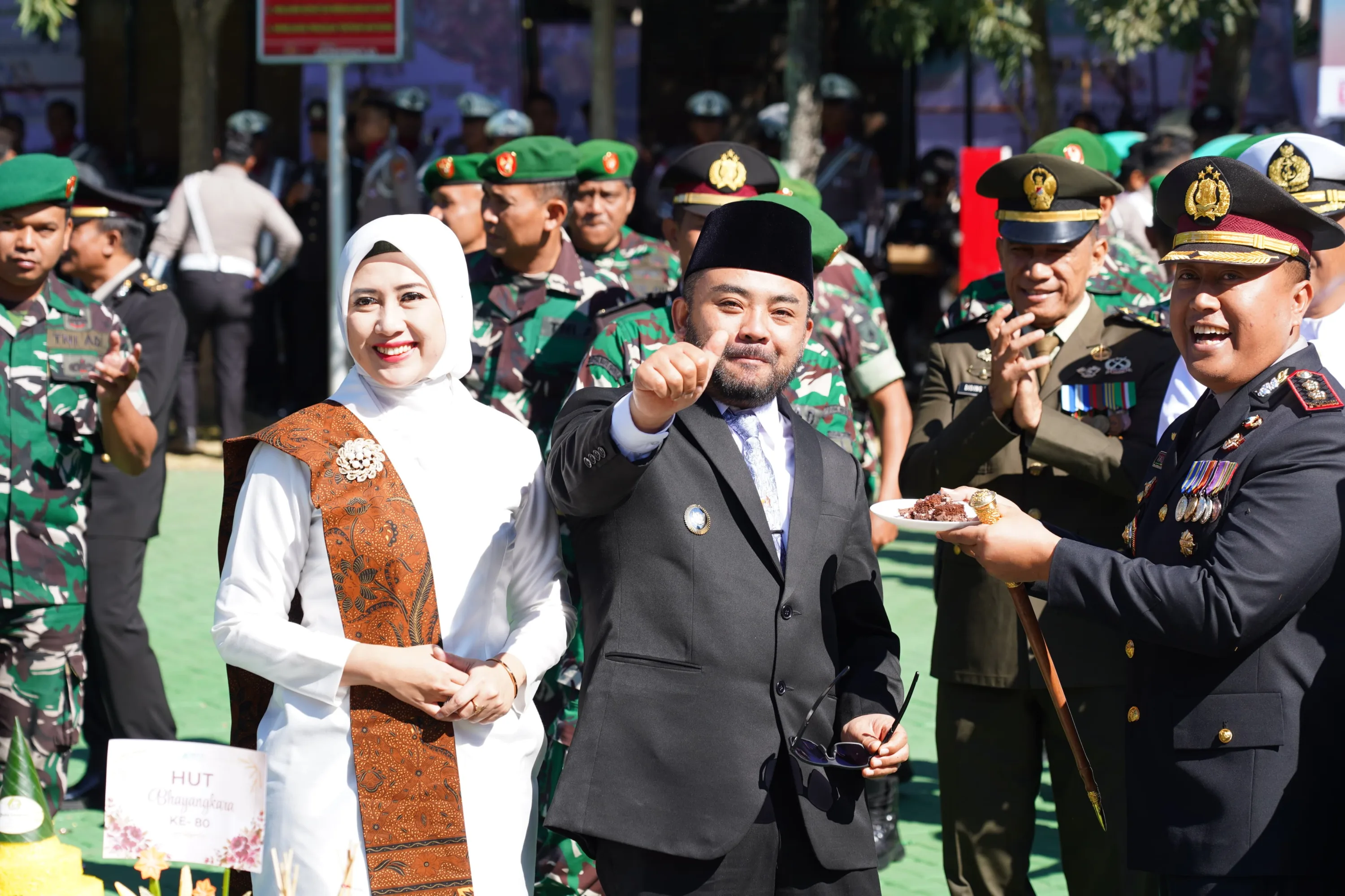 Sinergi Jaga Kondusivitas, Wakil Wali Kota Batu Hadiri Upacara Hari Bhayangkara ke-80