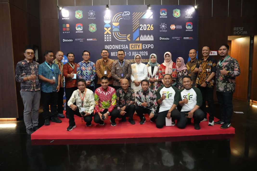 Geliat UMKM dan Wisata Batu di Ajang Nasional, Wali Kota Nurochman Unjuk Gigi di Medan Geliat UMKM dan Wisata Batu di Ajang Nasional, Wali Kota Nurochman Unjuk Gigi di Medan