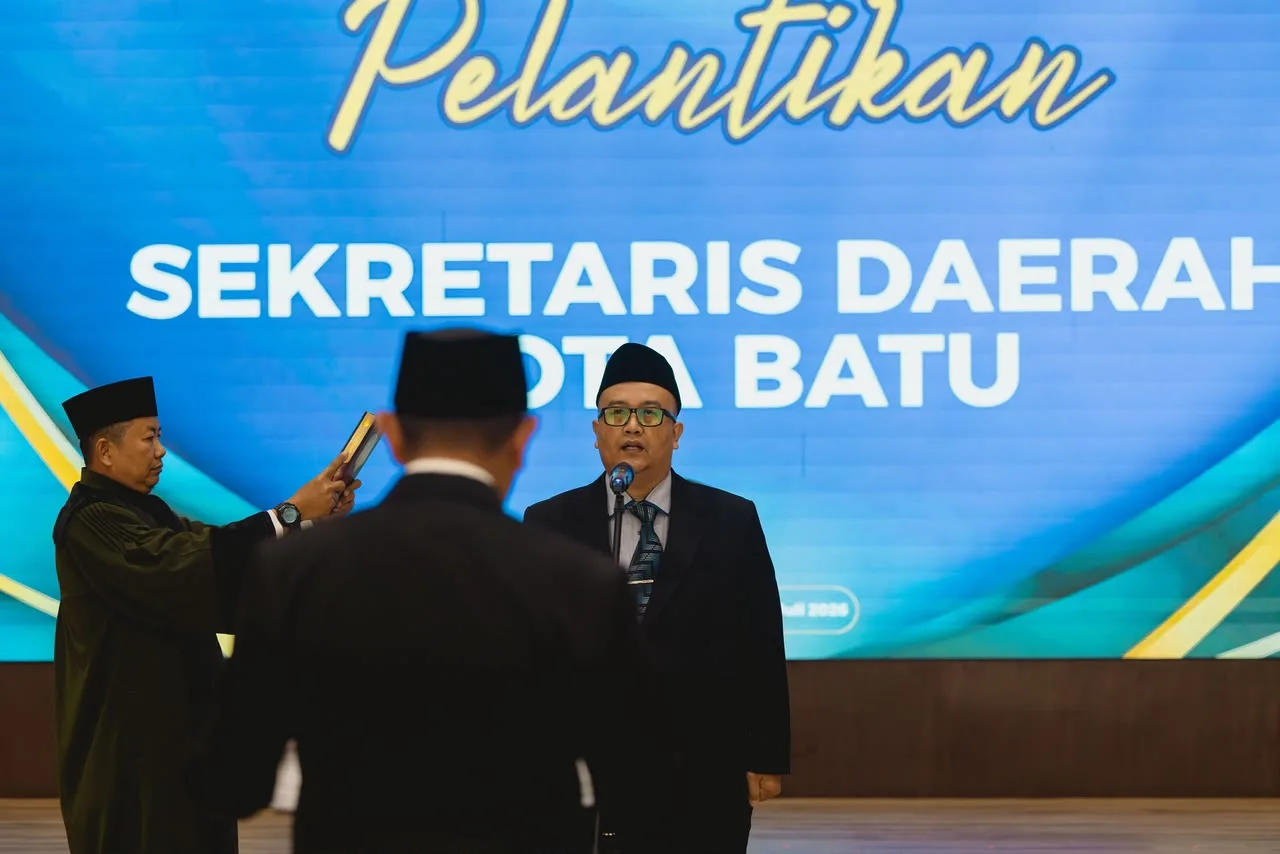 Wali Kota Batu Lantik Alfi Nurhidayat Sebagai Sekda Definitif Kota Batu