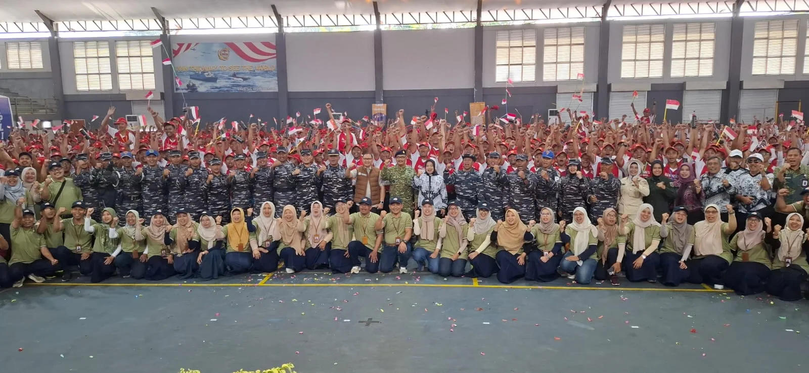 SMK PGRI 3 Malang Kukuhkan Siswa Baru di Lanal Malang, Cetak Generasi Berkarakter dan Peduli Lingkungan