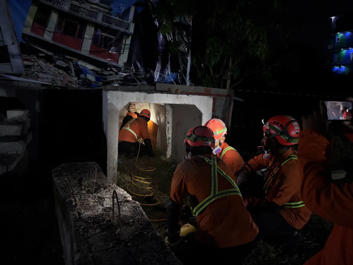 Kantor SAR Surabaya Gelar Simulasi Pencarian Di Bangunan Runtuh, Tingkatkan Kemampuan Dalam Operasi Urban SAR