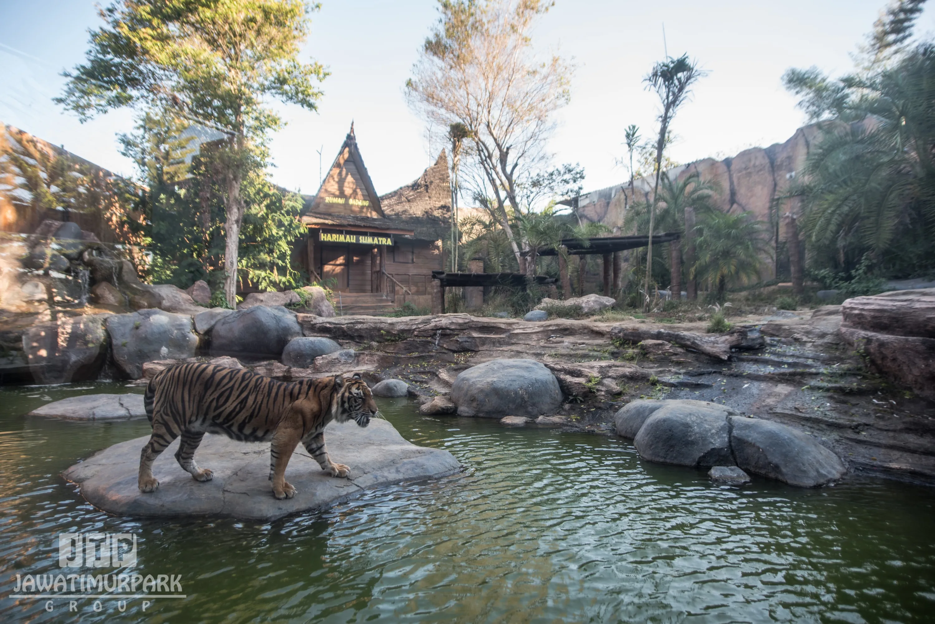 Batu Secret Zoo
