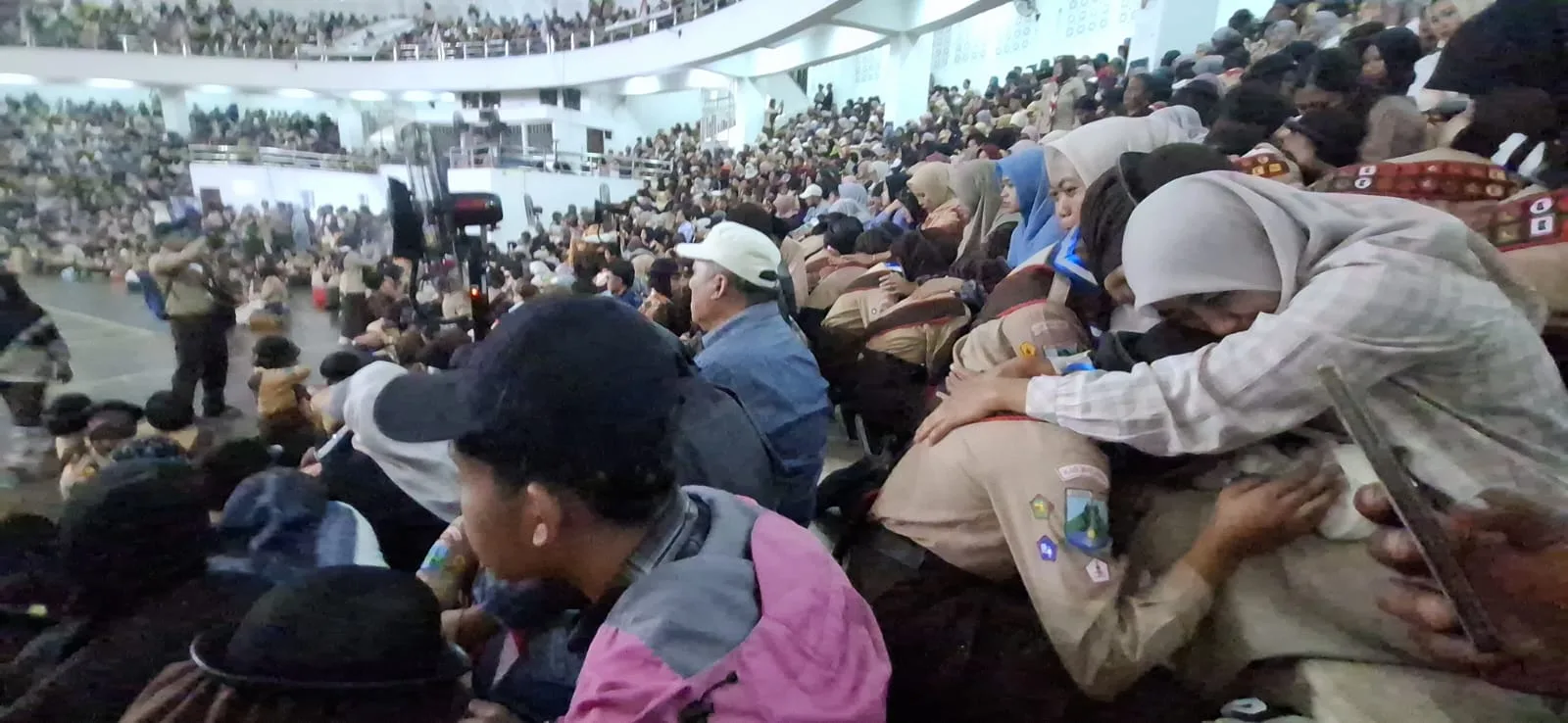 Isak Tangis Haru Warnai Pengukuhan Ribuan Pramuka Garuda Kabupaten Malang di Dome UMM