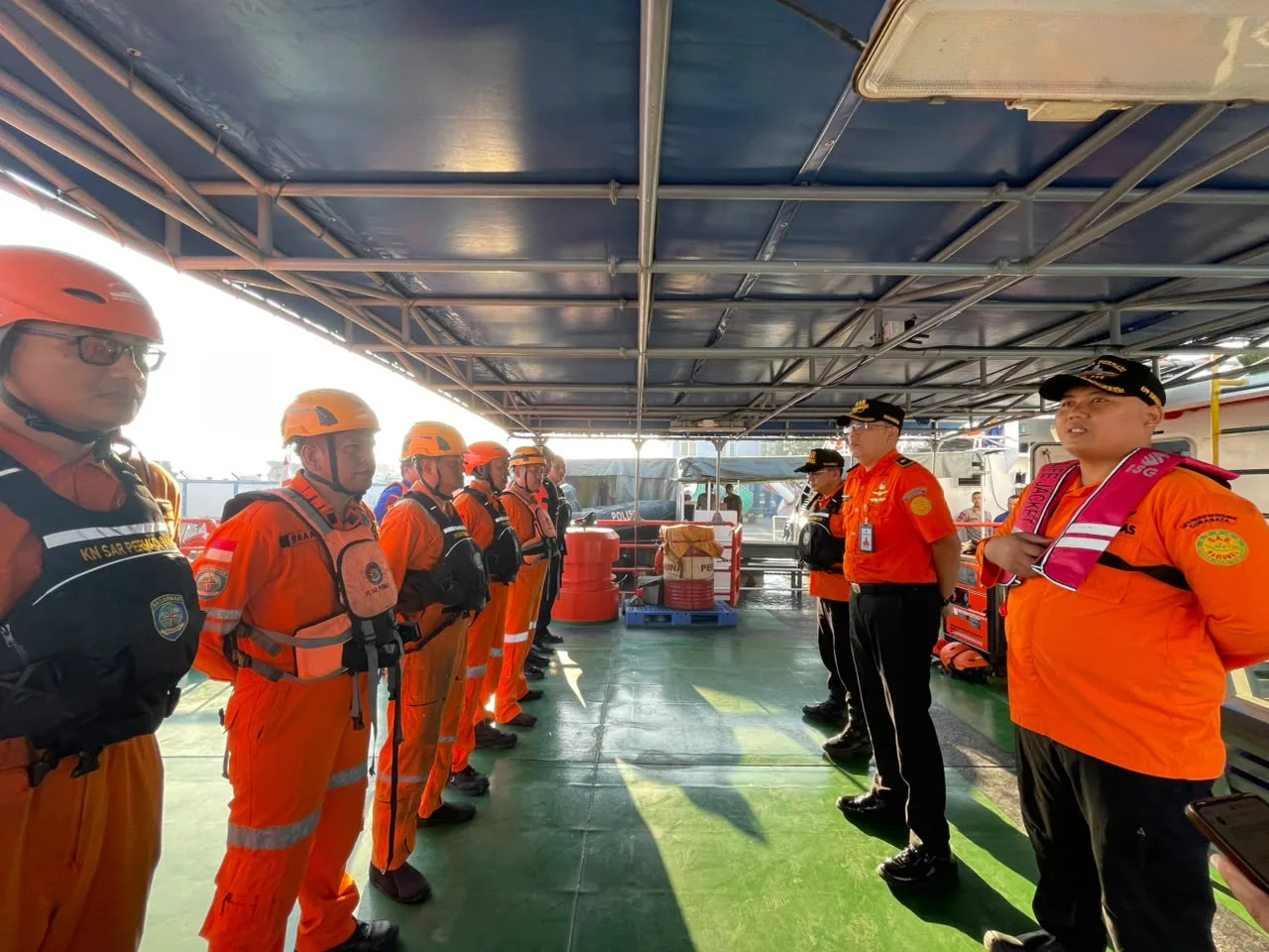 Cari KMN Entok di Perairan Utara Kangean, BASARNAS Kerahkan KN SAR 249 Permadi