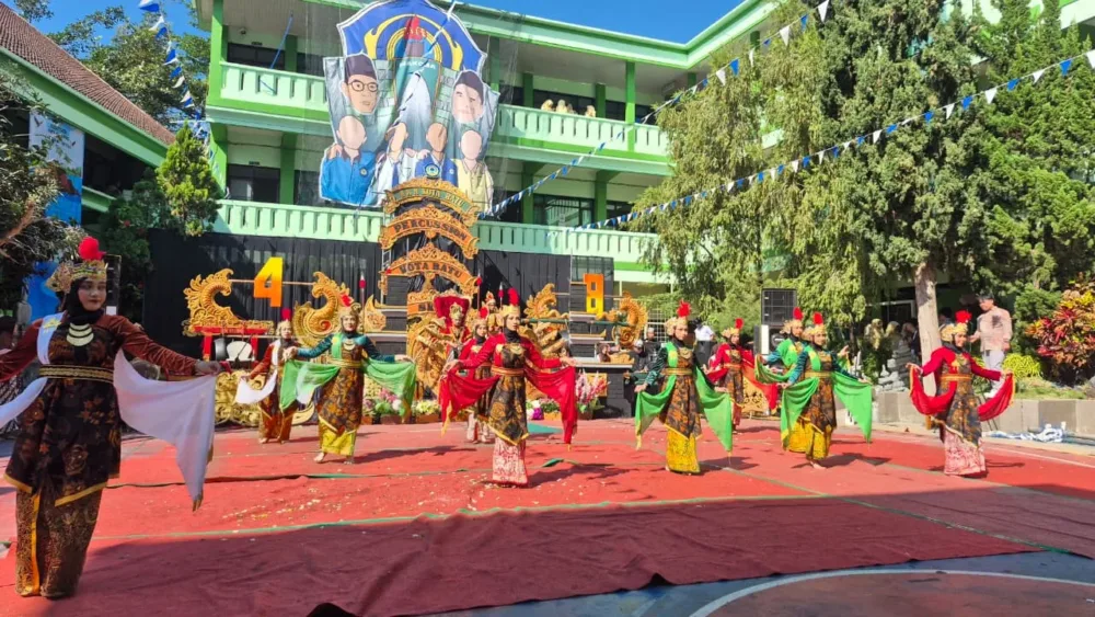 MAN Kota Batu Gelar Pesona Budaya Nusantara 2026, Siswa Kelas XII Tampilkan 12 Drama Kolosal MAN Kota Batu