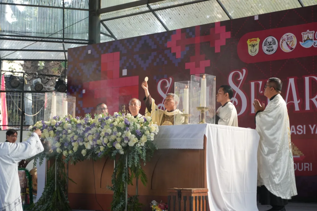 Sembilan Dekade Mengabdi, SMA Dempo Gelar Misa Syukur Perayaan 90 Tahun Sembilan Dekade Mengabdi, SMA Dempo Gelar Misa Syukur Perayaan 90 Tahun