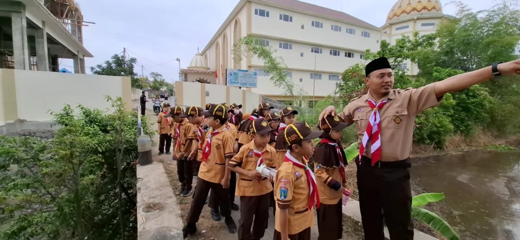 Ratusan Siswa SD Islam Sabilillah Malang 2 Ikuti Pelantikan Pramuka Siaga Mula dan Tata Ratusan Siswa SD Islam Sabilillah Malang 2 Ikuti Pelantikan Pramuka Siaga Mula dan Tata