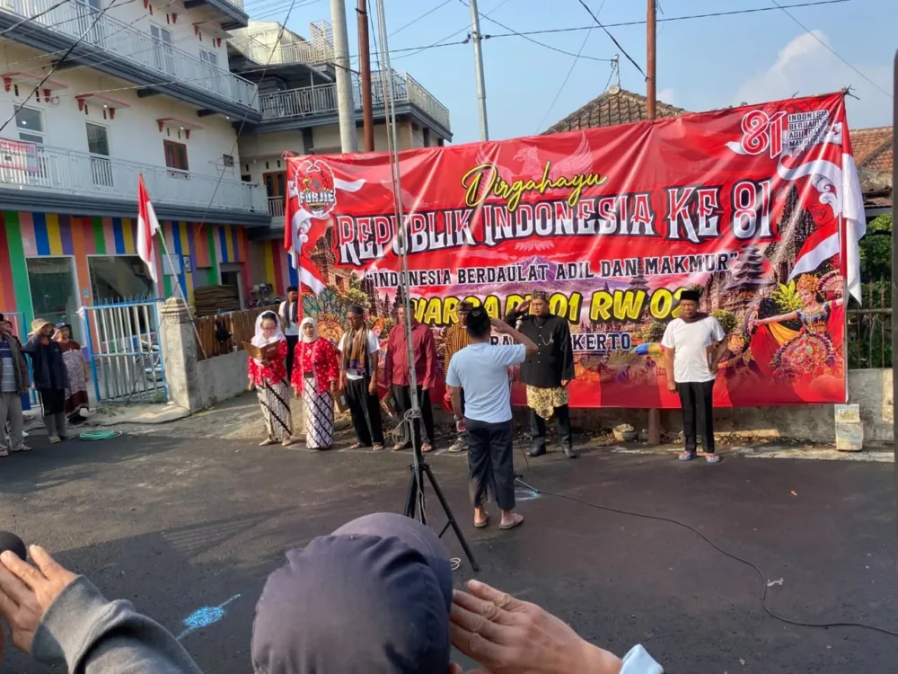 HUT RI