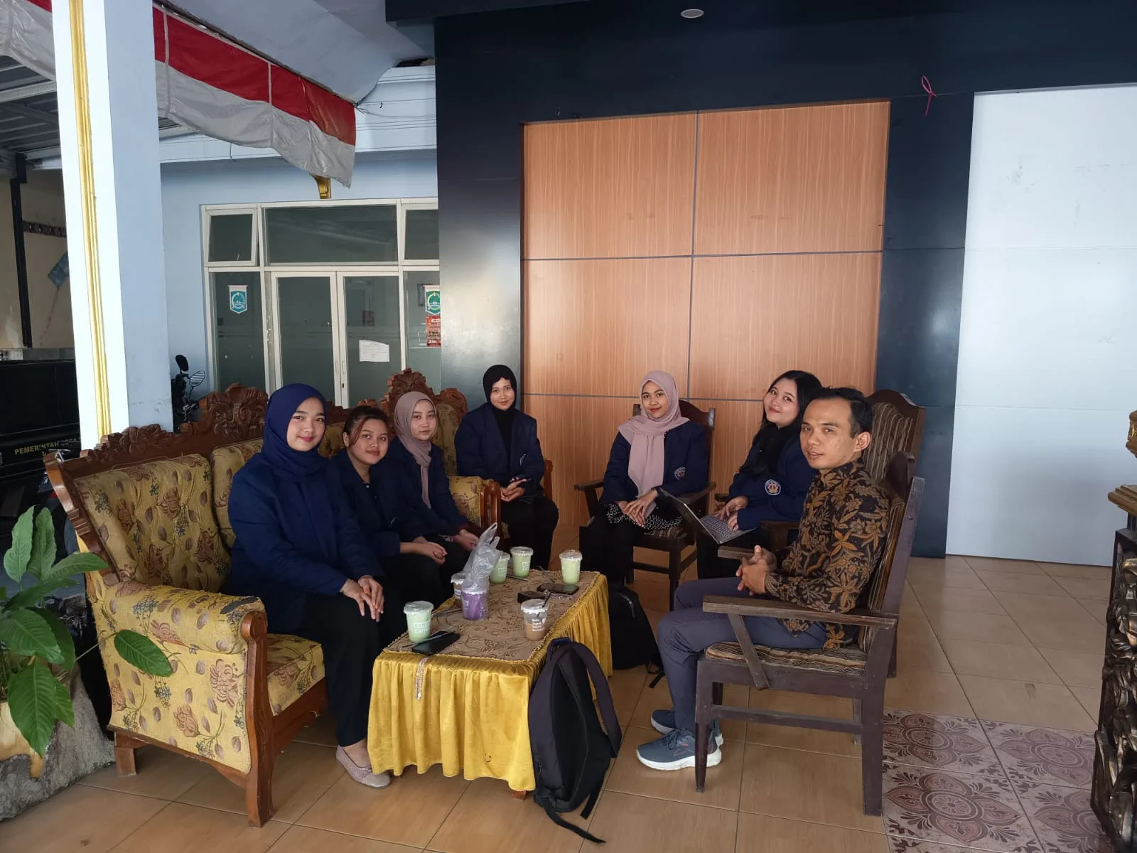 Sulap Limbah Ternak Jadi Berkah, Mahasiswa Polinema Hadirkan Inovasi Teknologi di Desa Tulus Besar Malang