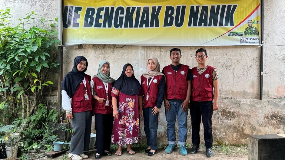 KKN-T 07 UNIRA Dampingi UMKM Desa Langlang Masuk Era Digital KKN-T 07 UNIRA Dampingi UMKM Desa Langlang Masuk Era Digital