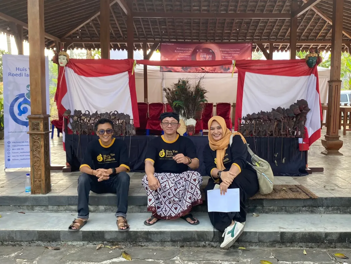 Gunakan 5 Bahasa, Wayang Krucil Postkultural Asal Batu, Lolos Kurasi Ketat Festival Bhumi Atsanti di Borobudur