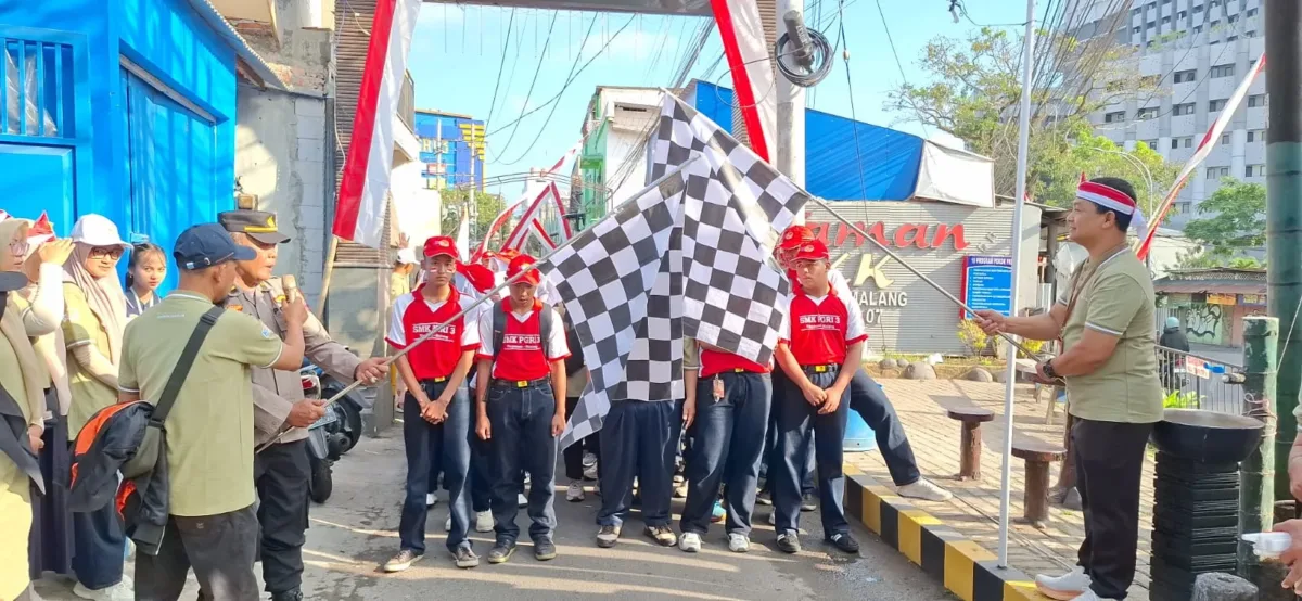 ​Rayakan Kemerdekaan RI, Ribuan Siswa SMK PGRI 3 Malang Unjuk Kreativitas dan Pesan Kesantunan