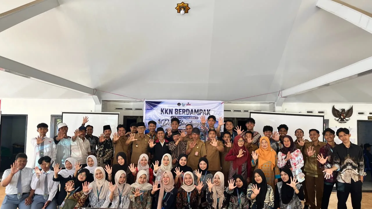 Mahasiswa KKN 115 UMM Wujudkan Kemandirian Desa Bandungrejo Lewat Taman TOGA, Peta Spasial, dan Website Resmi