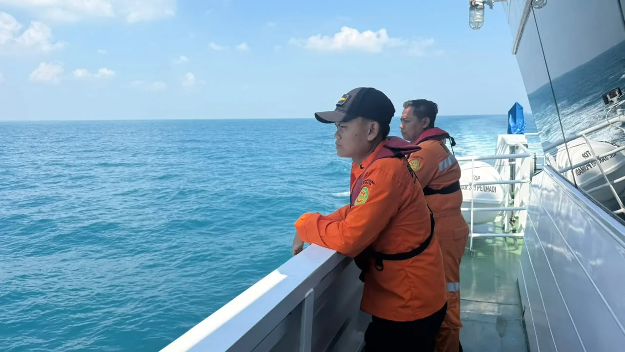 KN SAR 249 Permadi Kembali Dikerahkan Sisir Perairan Laut Utara Madura