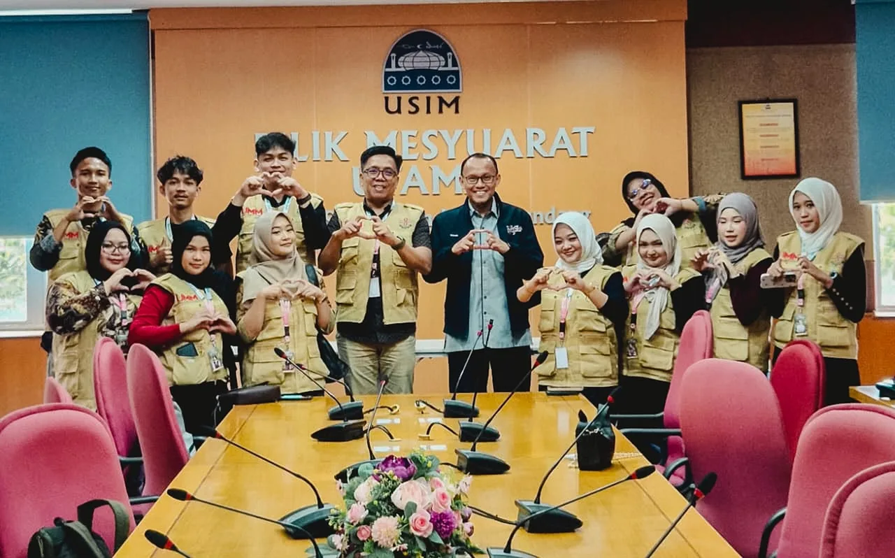 Kunjungi USIM, Mahasiswa KKN UMM Belajar Dua Sistem Hukum di Malaysia