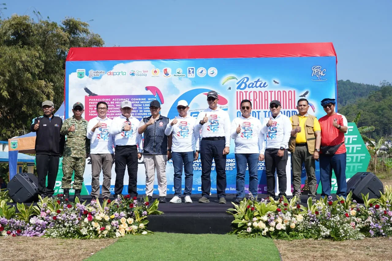 Paralayang Batu International Sport Tourism Festival 2026 Diikuti 75 Atlet Paralayang Batu