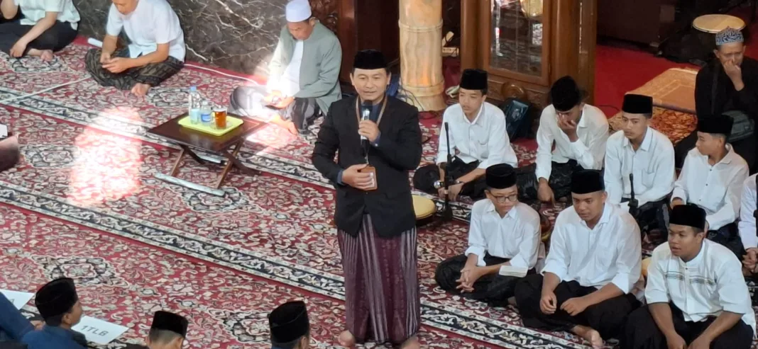 Sampaikan Pesan Kedisiplinan dan Keteladanan, SMK PGRI 3 Malang Gelar Peringatan Maulid Nabi di Kota Batu Sampaikan Pesan Kedisiplinan dan Keteladanan, SMK PGRI 3 Malang Gelar Peringatan Maulid Nabi di Kota Batu