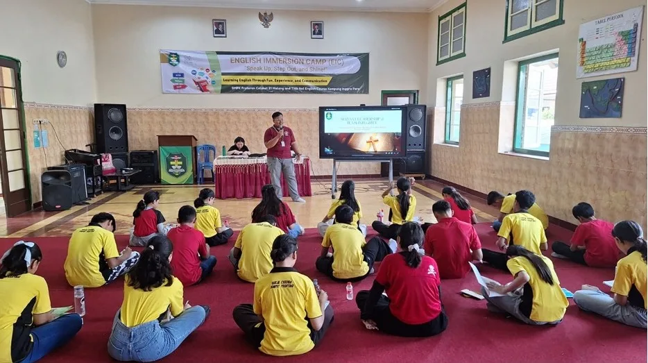 SMPK Frateran Celaket 21 Malang Gelar Diklat OSIS, Wujudkan Pemimpin Gen Z Berintegritas SMPK Frateran Celaket 21 Malang Gelar Diklat OSIS, Wujudkan Pemimpin Gen Z Berintegritas