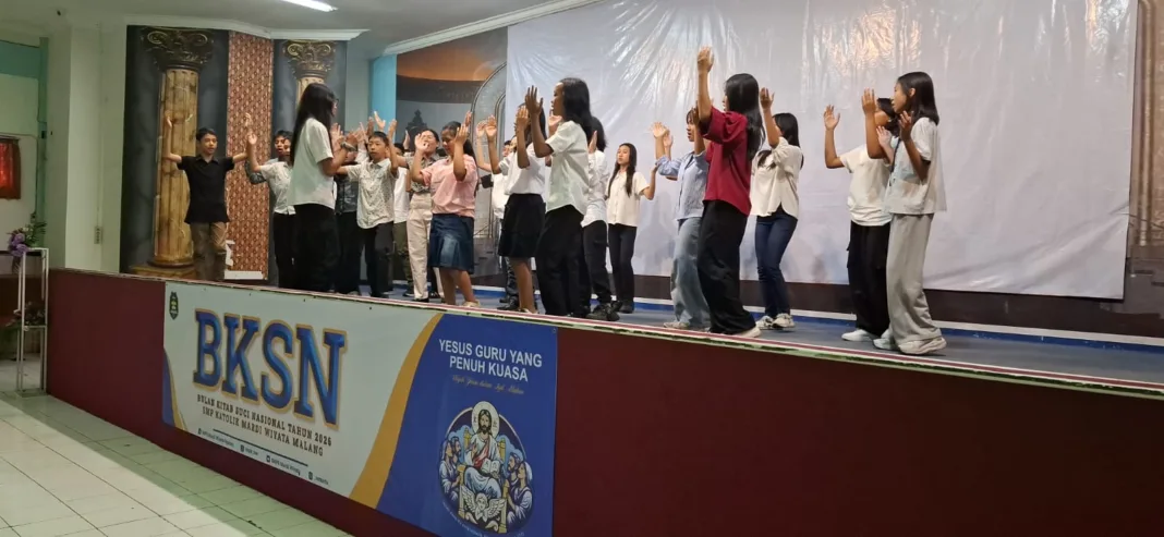 Menangkal Krisis Iman Remaja, SMPK Mardi Wiyata Peringati BKSN Bertabur Lomba Menangkal Krisis Iman Remaja, SMPK Mardi Wiyata Peringati BKSN Bertabur Lomba