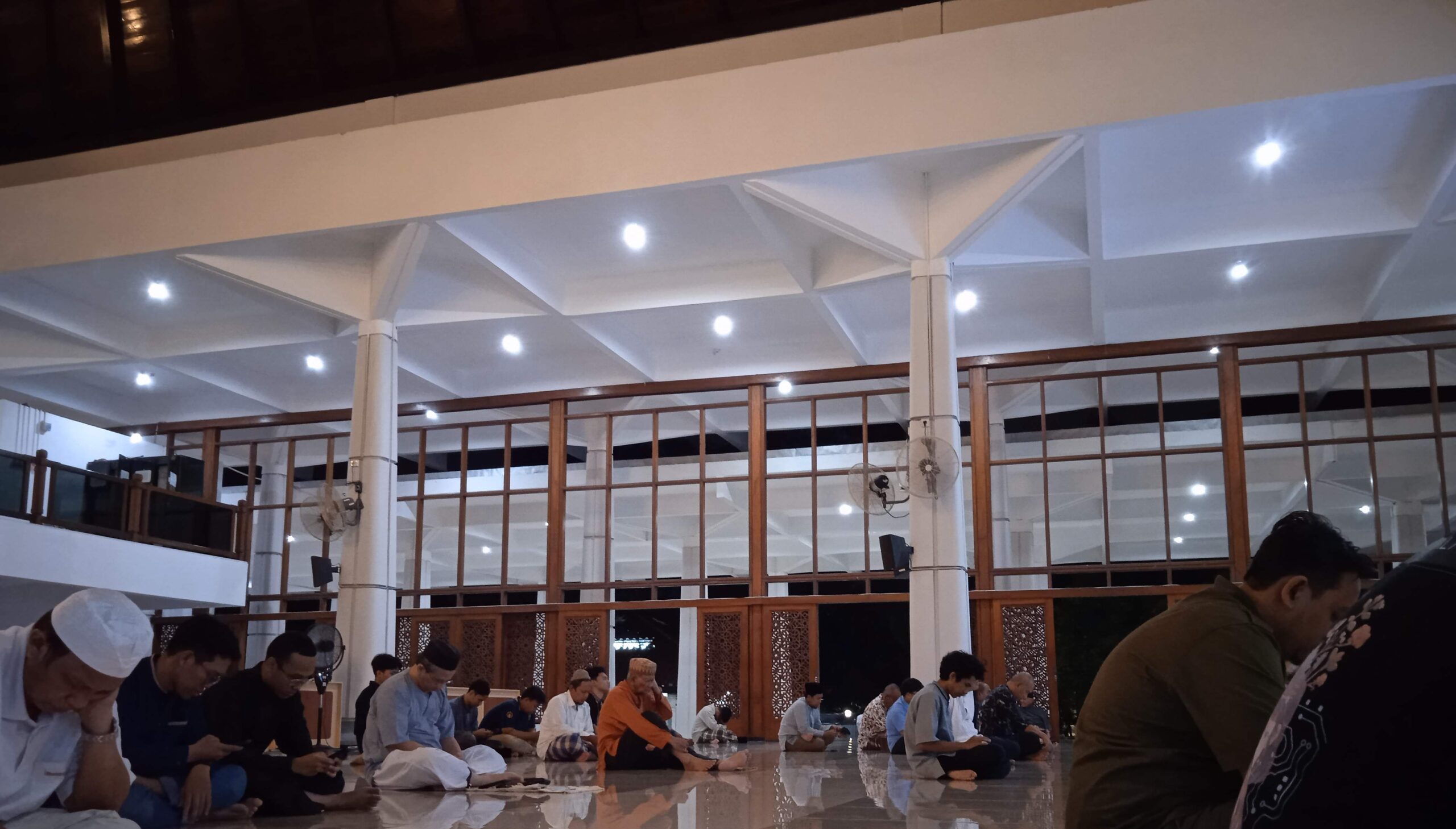 Gambar Suasana Public Lecture Ramadhan di Kampus (RDK) Institut Teknologi Sepuluh Nopember (ITS)